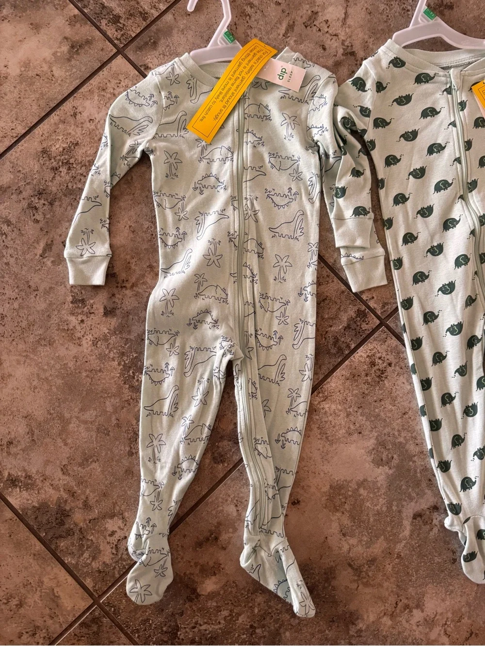 NWT Bundle of (2) lightweight Footie pajamas & (1) super soft bath robe 12-18M